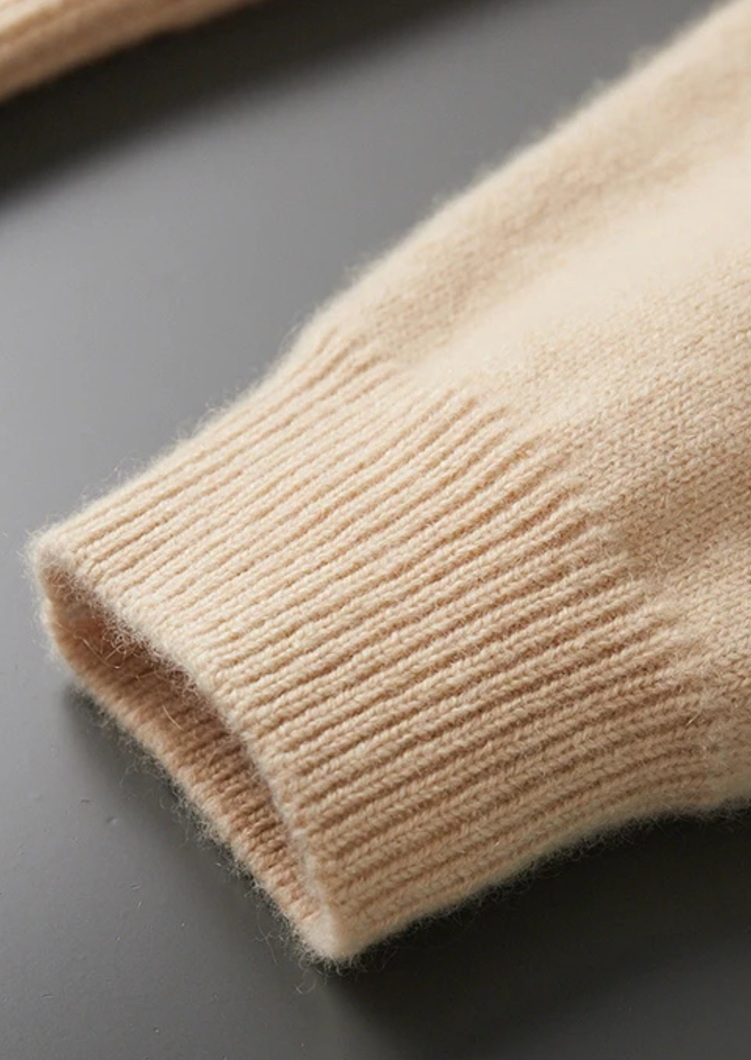 SWEAT À CAPUCHE DE LOISIR 100 % CACHEMIRE