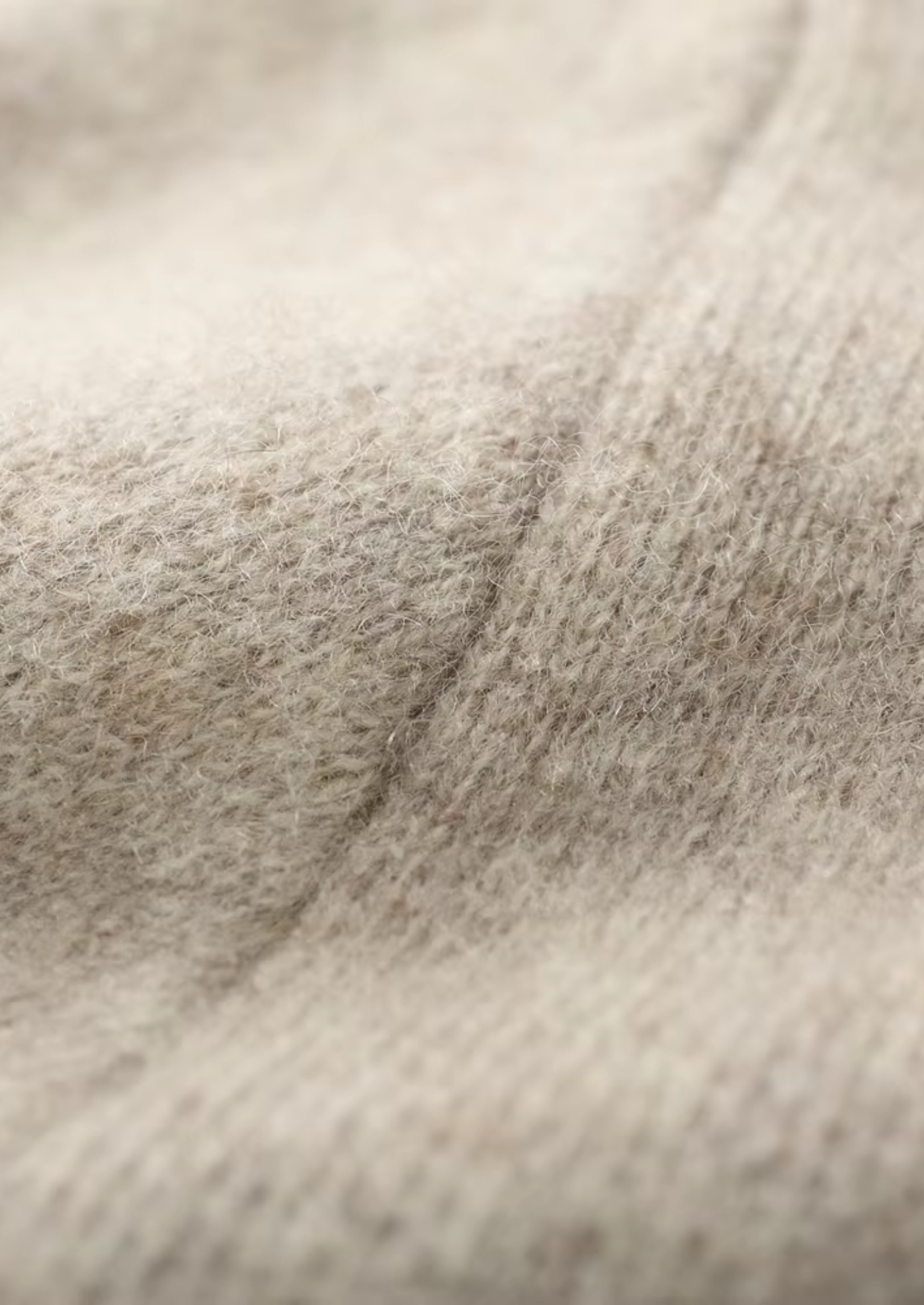 CARDIGAN EN LAINE LYON À COL EN V