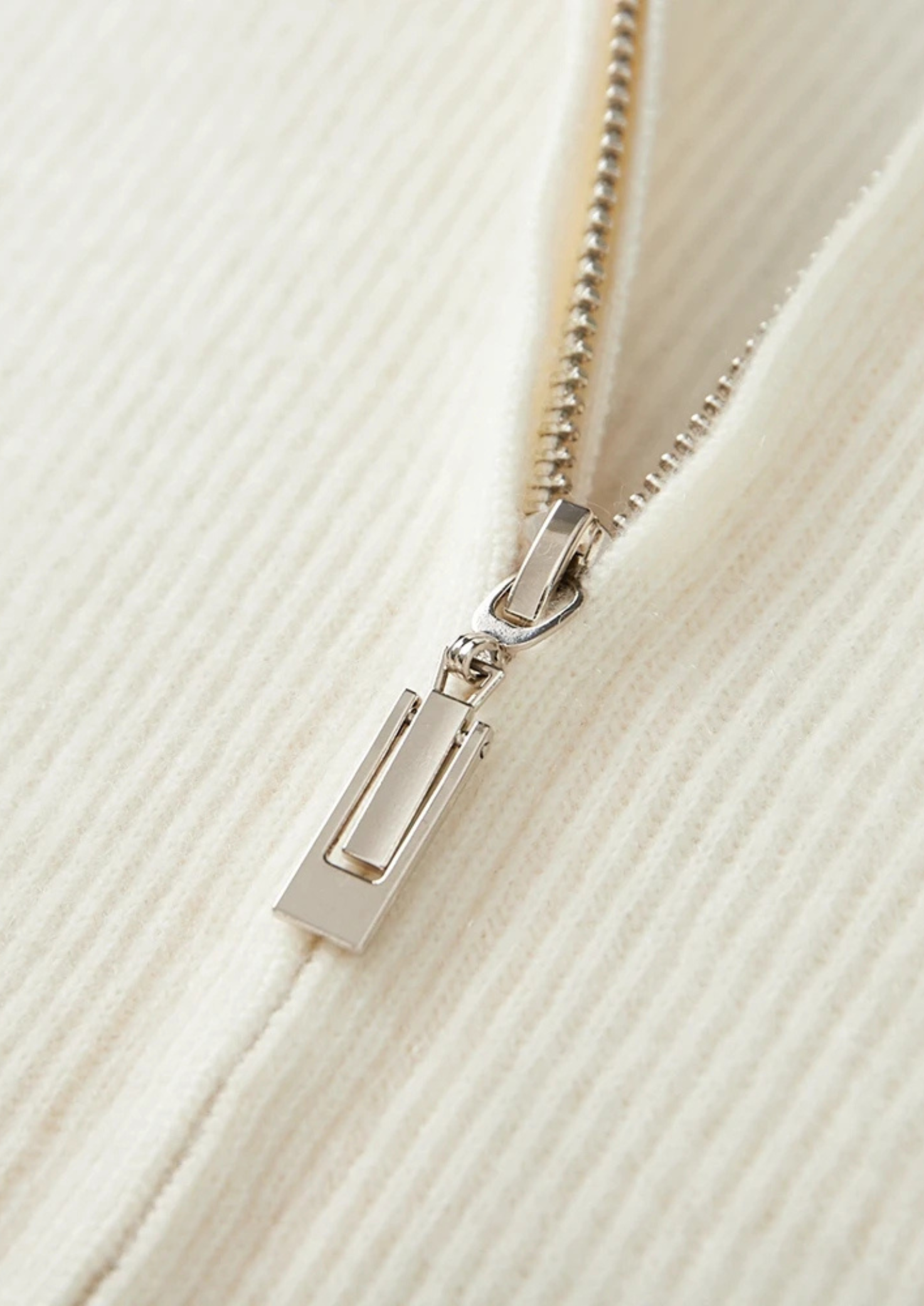 CARDIGAN EN LAINE LYON À CÔTES ET FERMETURE ÉCLAIR