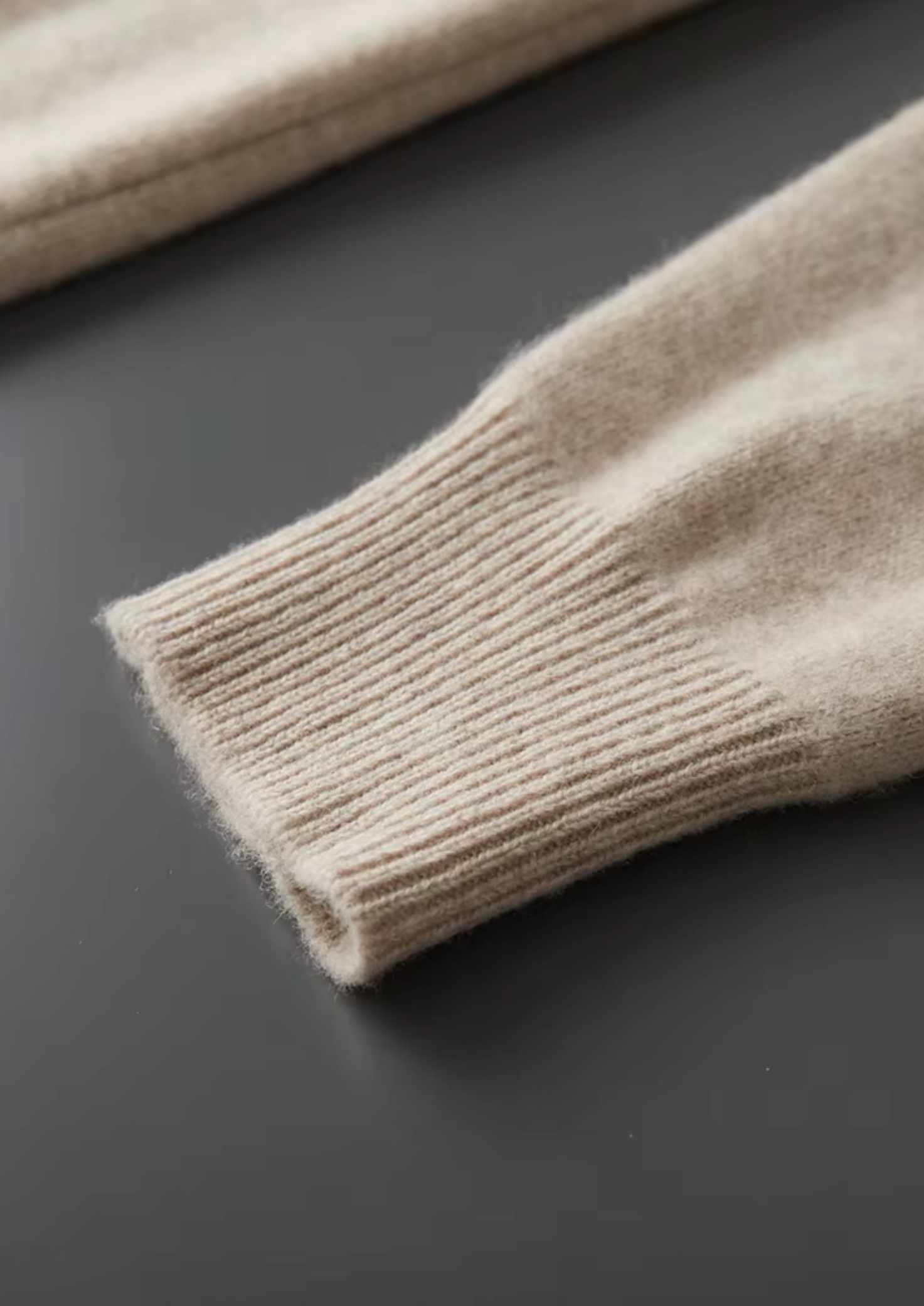 SWEAT À CAPUCHE EN LAINE LYON AVEC BOUTONS