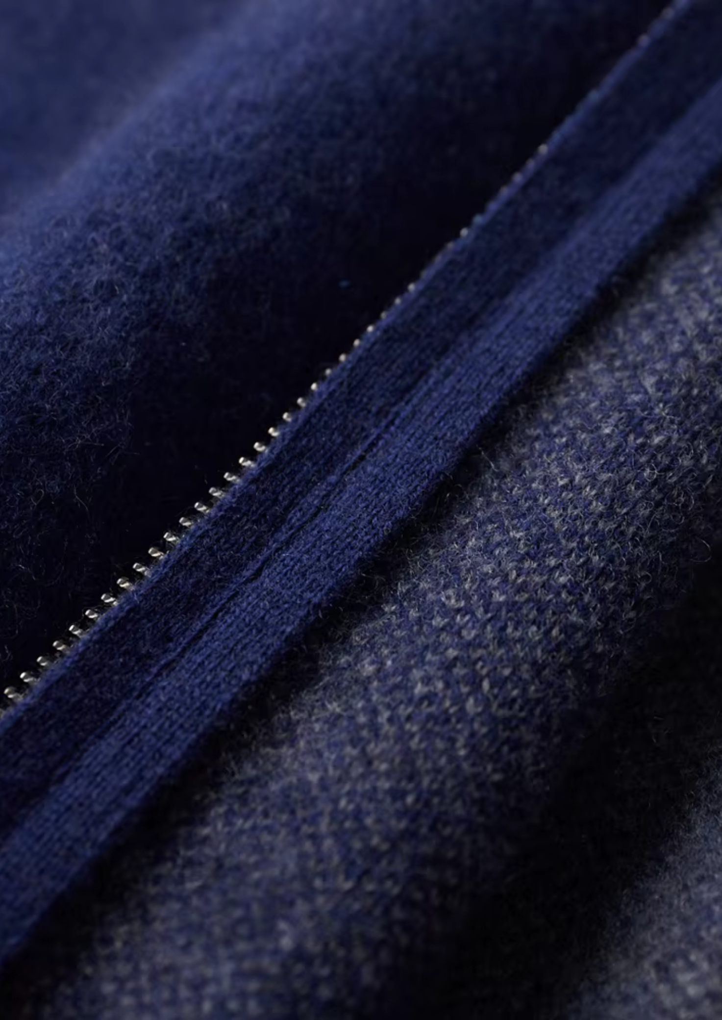 SURVÊTEMENT DE LOISIR 100 % CACHEMIRE