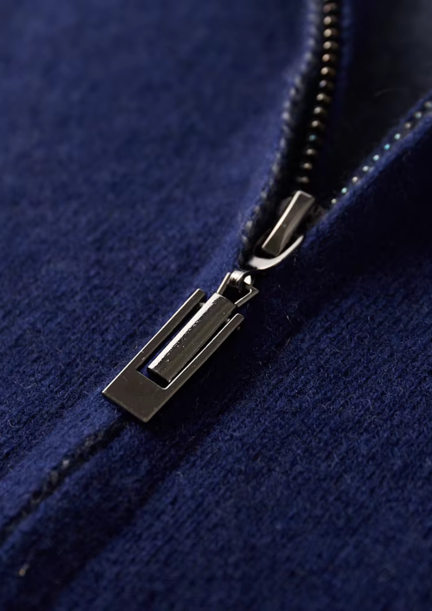 SURVÊTEMENT DE LOISIR 100 % CACHEMIRE